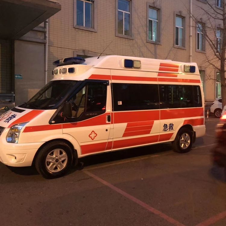 建华夜间租赁救护车护送病人转院：安全转运的 8 大核心注意事项